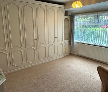 3 bedroom semi-detached house to rent - Photo 4