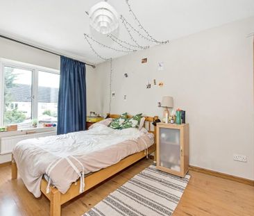 2 bedroom end of terrace house to rent - Photo 1