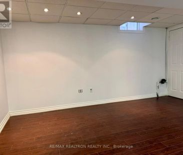 158 STAVE CRESCENT - Photo 3