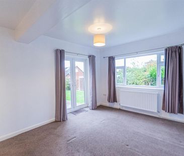 3 bedroom bungalow to rent - Photo 4