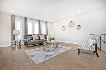 For Lease - 106 Danjohn Crescent, Toronto, Ontario - Photo 2