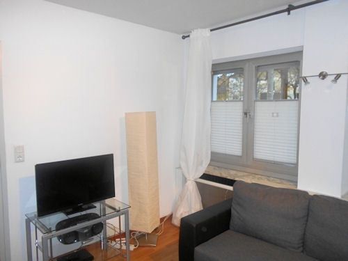 Möblierte Stadtwohnung in Toplage Nähe Neusser Str. - Video online - Photo 1