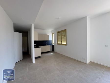 Location Appartement 3 pièces 61m² NICE 06000 - Photo 2