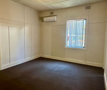 Affordable home in a great location! - Photo 1
