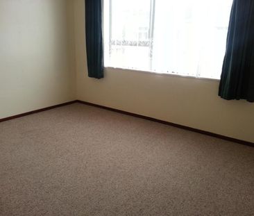Home Straight Te Rapa - Photo 2
