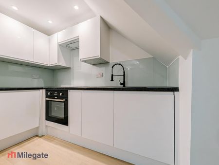 1 bedroom flat to rent - Photo 2