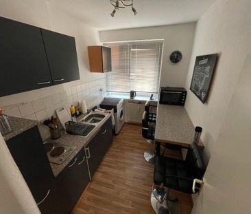 Gepflegte 2-Raum-Wohnung in ruhiger Lage - Foto 5