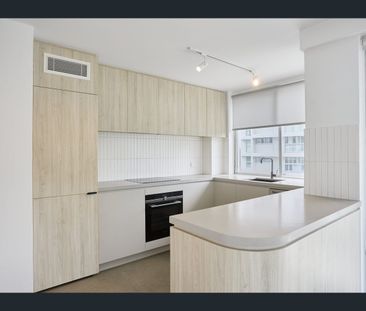 3/166 The Esplanade, Burleigh Heads, Qld 4220 - Photo 4