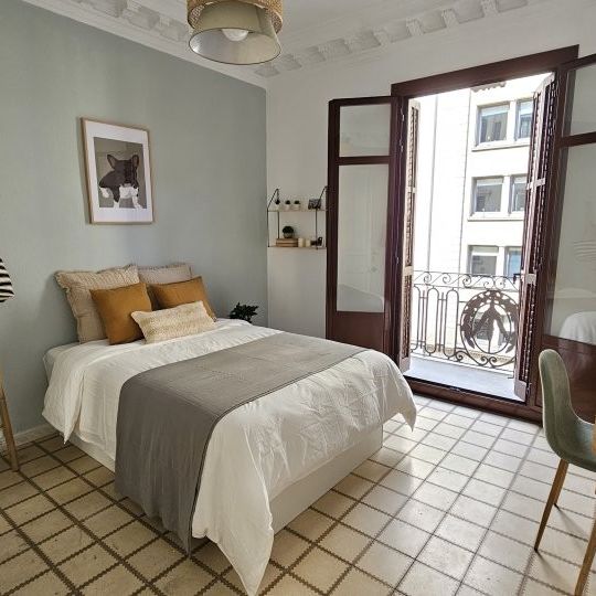 barcelona, Catalonia 08002 - Photo 1