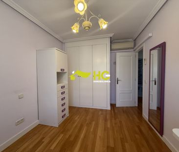 Alquiler Chalet Pareado en Casco Urbano, Villaviciosa De Odón - Photo 1