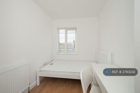 6 bedroom end of terrace house to rent - Photo 4