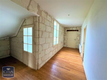 Location Appartement 4 pièces 104m² CHINON 37500 - Photo 4