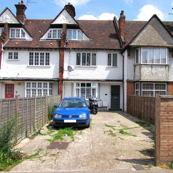 Stanley Avenue, Wembley, Middlesex, HA0 - Photo 1