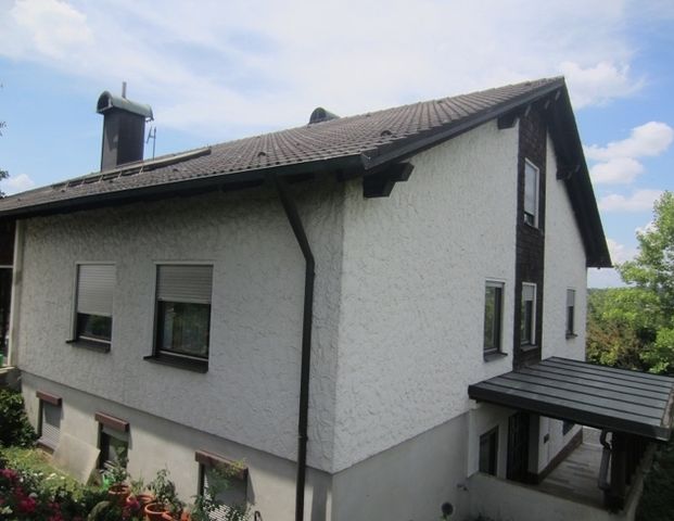 Wohn- und Gewerbehaus mit großen Garten sehr ruhig gelegen - Photo 1