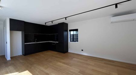 Family home in Hanley's Farm - Photo 4