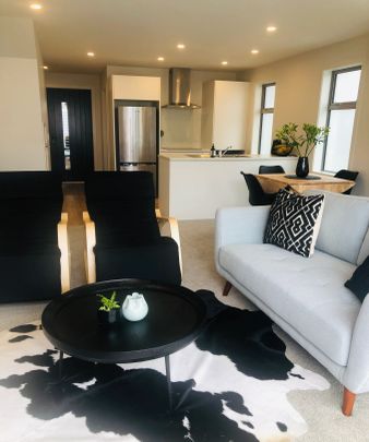 27 Barber Grove - Photo 1