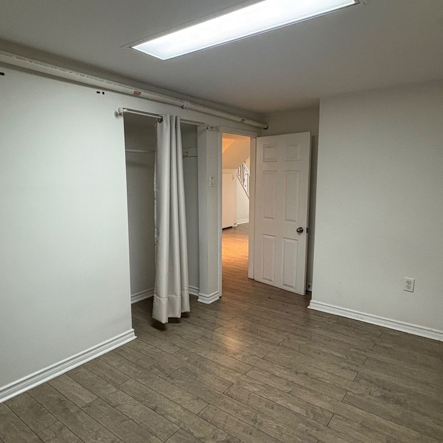 For Lease - 124 Avondale Boulevard, Brampton, Ontario - Photo 1