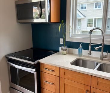 For Lease - 30 Mcdermot Court Unit# 45, Kanata, Ontario - Photo 6