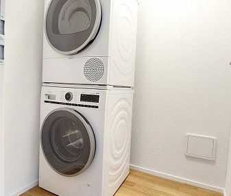 Moderne 2.5-ZW à 65m² im 2. OG in Köniz - Photo 3