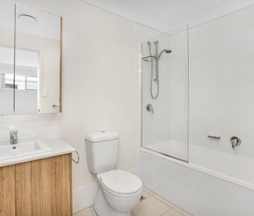 Luxury 3 Bdm Townhouse - Photo 5