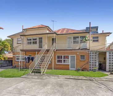 2/16 Isedale Street, Wooloowin, Qld 4030 - Photo 1