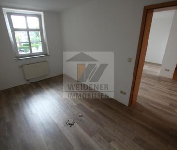 Schicke Wohnung mit Balkon, Lift und EBK* nahe dem Stadtzentrum in ruhiger Lage! (WE 18) - Photo 1