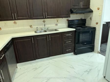 3533 Derry Road E #905 - Photo 2