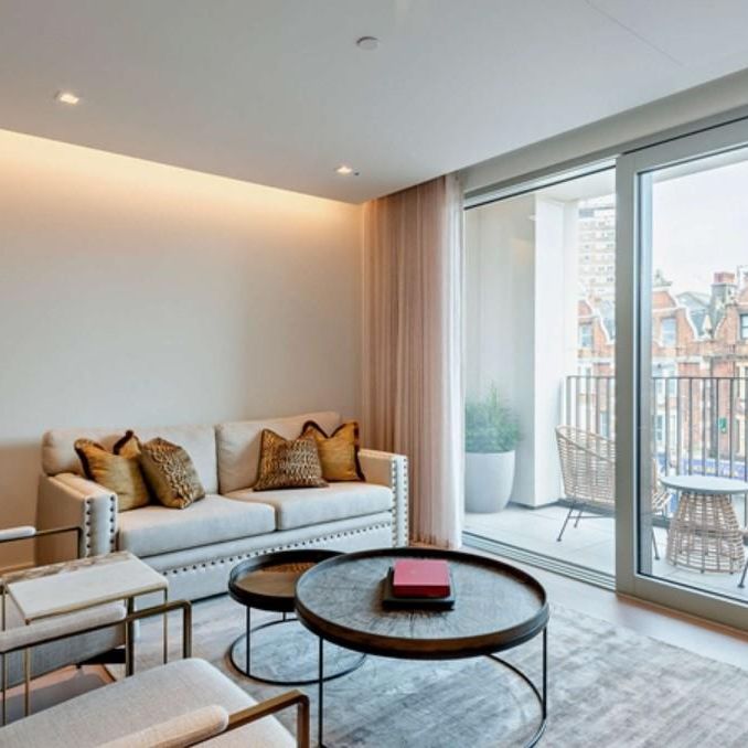 Garrett Mansions, Edgware Road, Paddington, London W2 - Photo 1