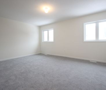 For Lease - 12 Cliff Thompson Court, Georgina, Ontario - Photo 3