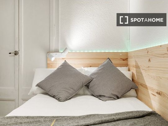 barcelona, Catalonia 08003 - Photo 1