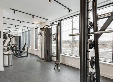 For Lease - 3079 Trafalgar Road Unit# 805, Oakville, Ontario - Photo 3