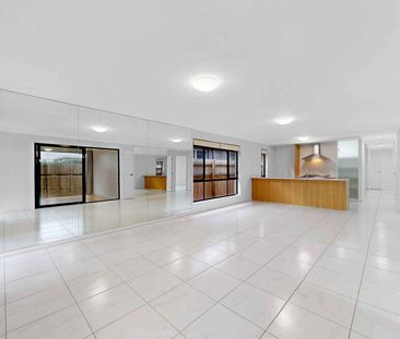 22 Zenith Place Pallara - Photo 2