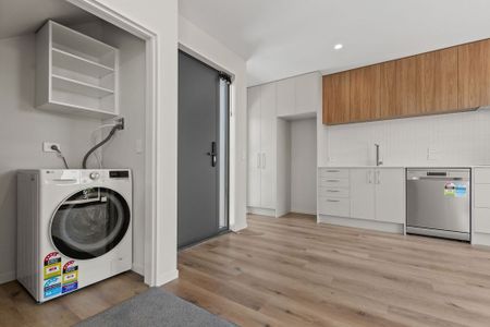 33 Russell Street, Linwood - Photo 4