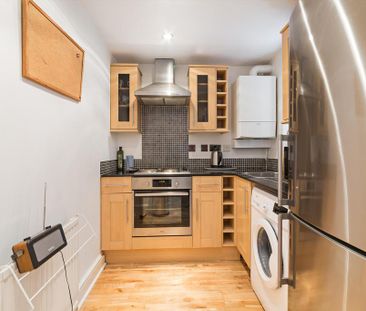 Studio to rent - Photo 3