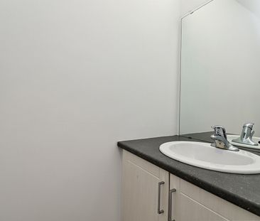 For Lease - 15 Gregory Avenue, Collingwood, Ontario - Photo 1