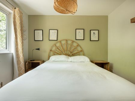 5 Bed Terraced House, Regal Close, E1 - Photo 4