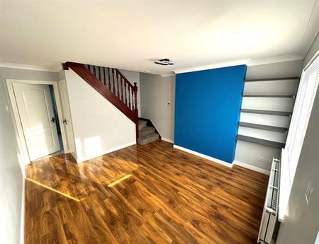 2 Bedroom End Terrace To Let - Photo 5