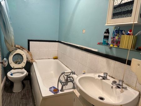 Windsor Street - Photo 5