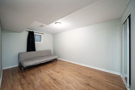 For Lease - 2534 Palisander Avenue Unit# Lower, Mississauga, Ontario - Photo 4