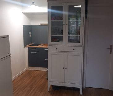 Location Appartement 1 pièce 23m² BORDEAUX 33000 - Photo 3