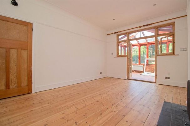 4 bedroom semi-detached house to rent - Photo 1