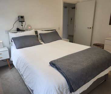 1 Bed Flat, Minories, EC3N - Photo 6
