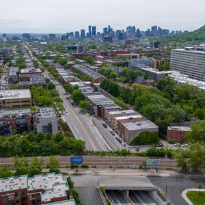 3 1/2 - 5576 Rue Saint-Denis, Montréal - Photo 2