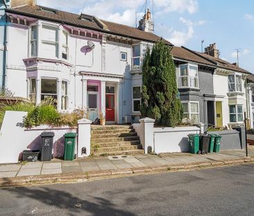 5 bedroom terraced house to rent - Photo 2