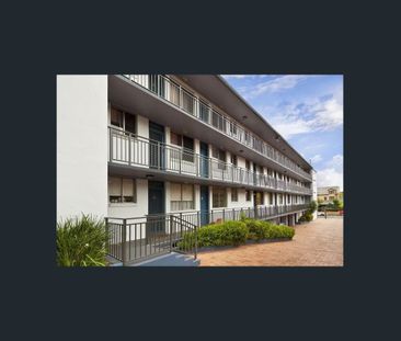 6/104 Alice Street, Newtown, NSW 2042 - Photo 3