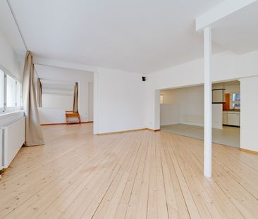 2 MESI GRATUITI - Bellissimo loft ristrutturato di 120 mq a Cadro - Foto 1