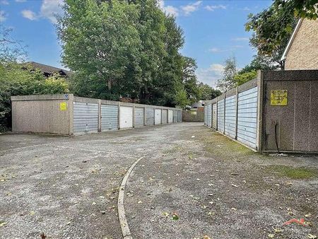 St. Peters Close, Bushey Heath, Bushey, WD23 - Photo 4