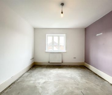 2 Bedroom Apartment To Let - Photo 2