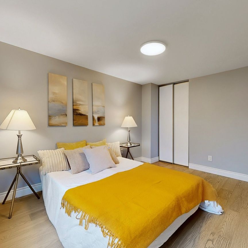 For Lease - 10 Townsend Road, Toronto, Ontario - Photo 1