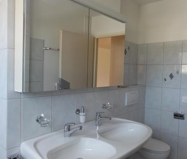 sonnige, grosszügige Wohnung an ruhiger Lage - Foto 4